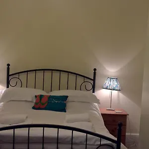 https://13-princess-royal-terrace.yorkshirehotels.net