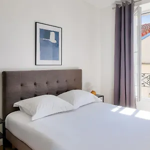  Апартаменты Paris House